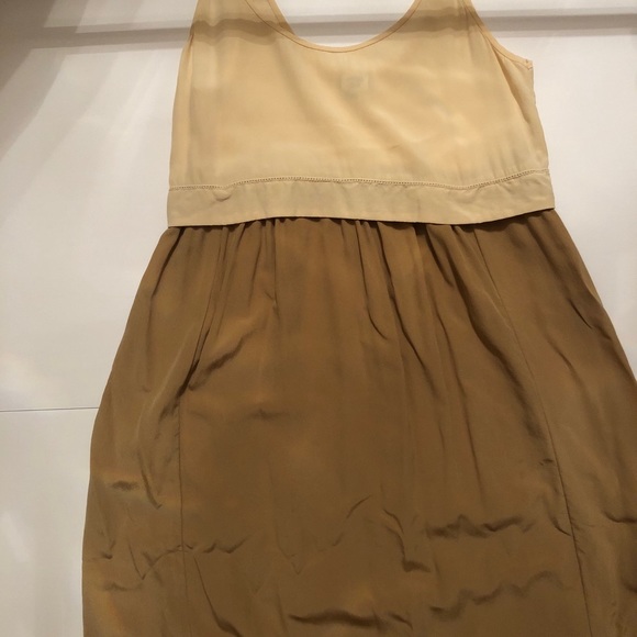 Wilfred 100% silk midi dress - Picture 2 of 3